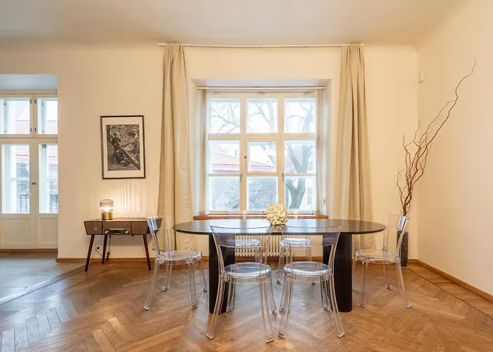 Old Town - Vene Tallinn